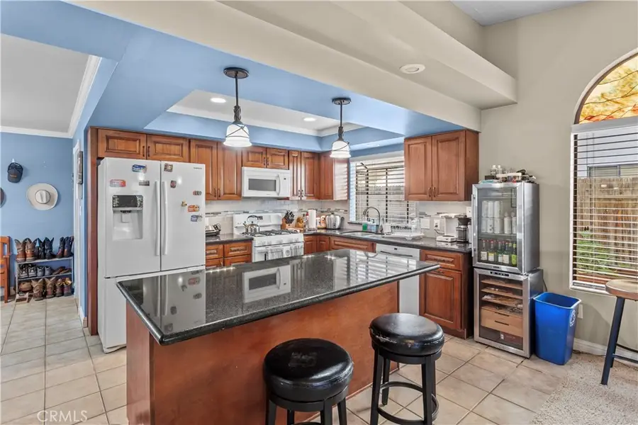 9800 Yarnell Avenue, Bakersfield, CA 93312 - Image #2