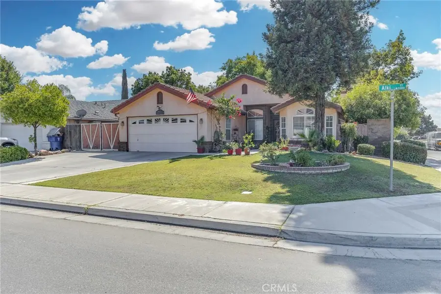 9323 Alki Ct., Bakersfield, CA 93312 - #2