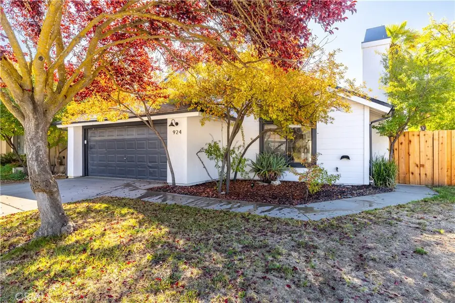 924 Moran Court, Paso Robles, CA 93446 - #2