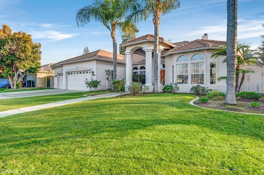 10727 Iron Creek Avenue, Bakersfield, CA 93312 - Image #2