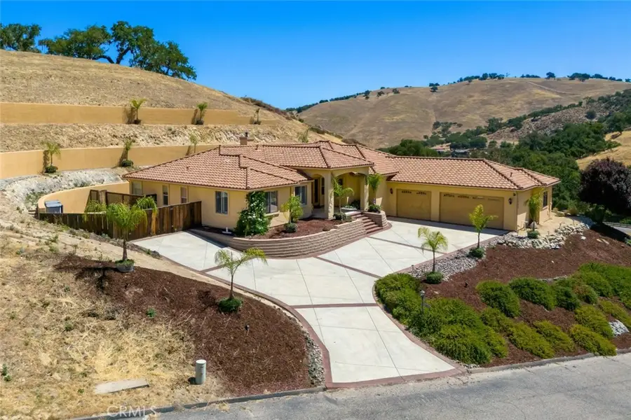 9805 Steelhead Road, Paso Robles, CA 93446 - #2