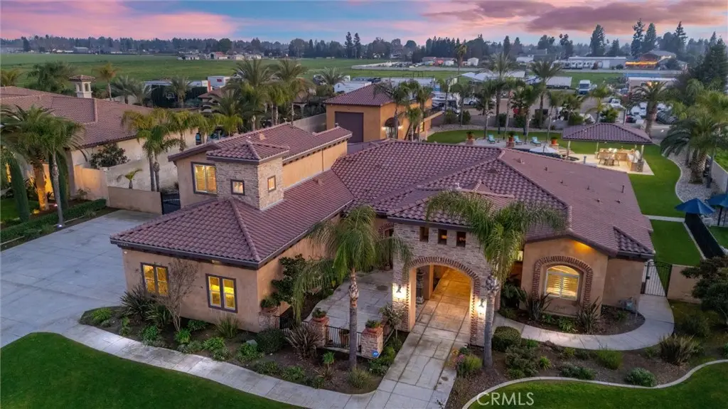 17609 Legend Oaks, Bakersfield, CA 93314 - #1