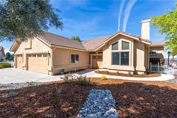 2039 Promontory, Paso Robles, CA 93446