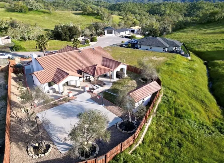 3635 Lakeside Village, Paso Robles, CA 93446 - #3