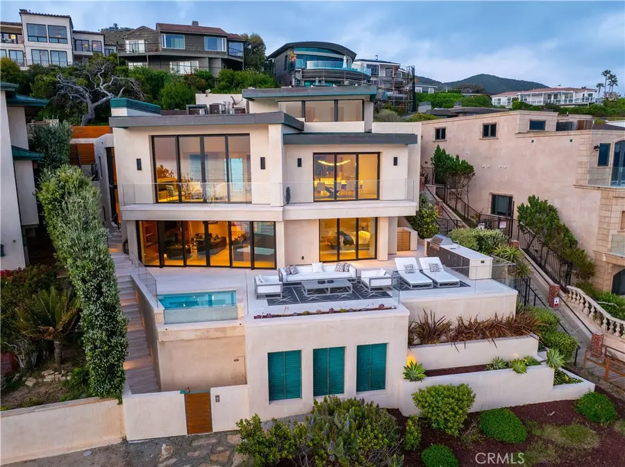 18 Lagunita Drive, Laguna Beach, CA 92651 - Image #2