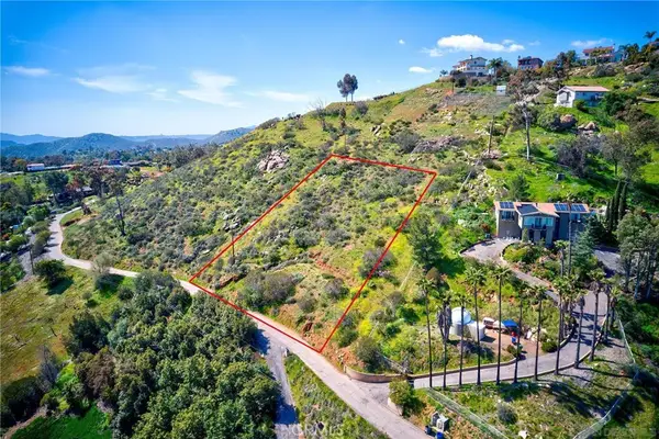 11642 Hi Ridge Road, Lakeside, CA 92040