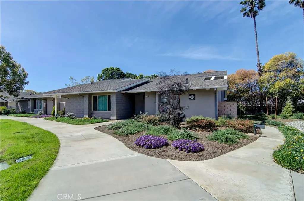 8566 Larkhall Circle #809D, Huntington Beach, CA 92646 - Image #1