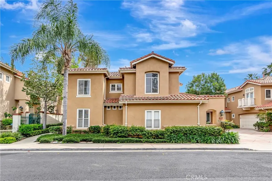 2528 Aquasanta, Tustin, CA 92782 - Image #2
