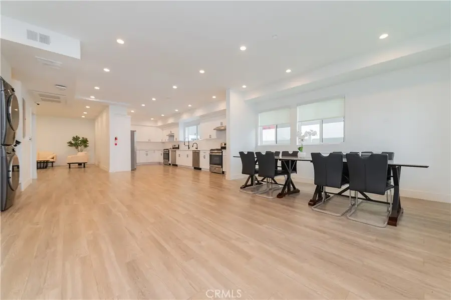 1444 W 37th Street, Los Angeles, CA 90018 - Image #3