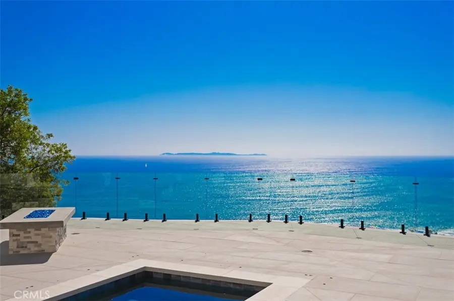 31 N Vista De Catalina, Laguna Beach, CA 92651 - Image #3