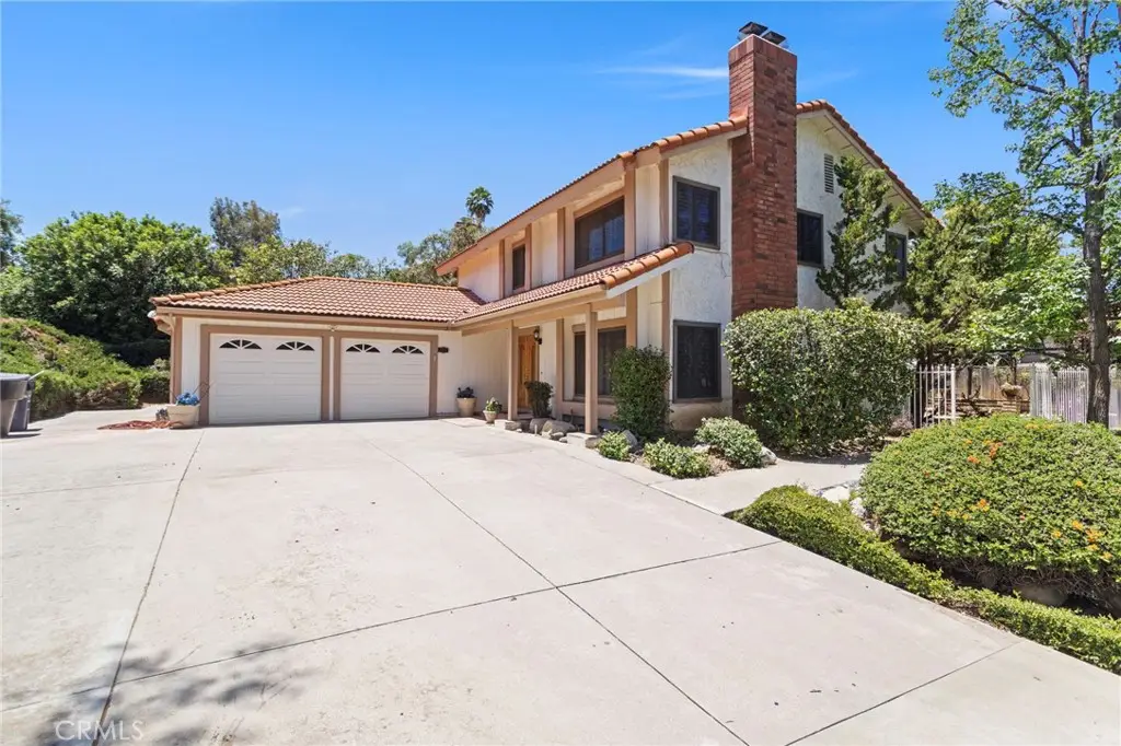 162 Lakeside Avenue, Redlands, CA 92373 - Image #1