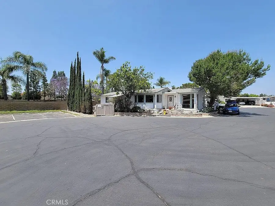 18 Tahquitz Court #217, Camarillo, CA 93012 - Image #2
