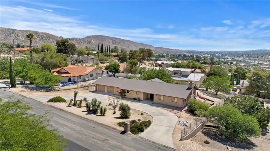7575 Whitney Avenue, Yucca Valley, CA 92284 - #3