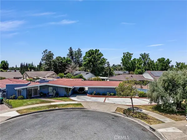 994 N Cleveland Street, Orange, CA 92867