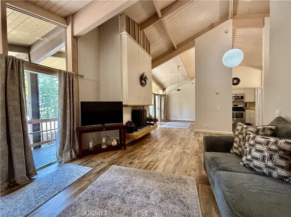 872 Sierra Vista Drive #30, Twin Peaks, CA 92391