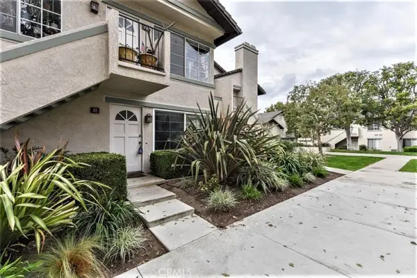 53 Oxford #14, Irvine, CA 92612