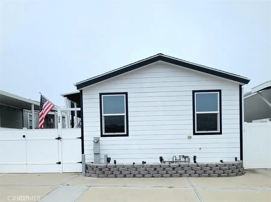 21752 Pacific Coast Hwy. #20A, Huntington Beach, CA 92646 - #3