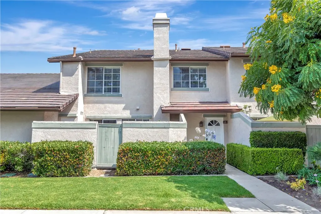 17 Oxford #28, Irvine, CA 92612 - Image #1