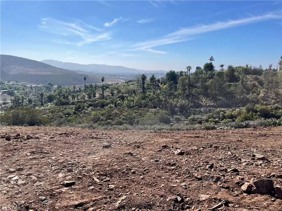 1624 Siddall Drive, Vista, CA 92084 - Image #3