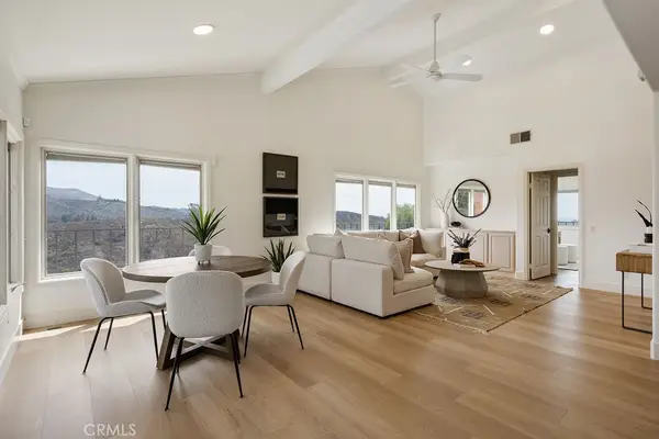 10181 Overhill Drive, North Tustin, CA 92705