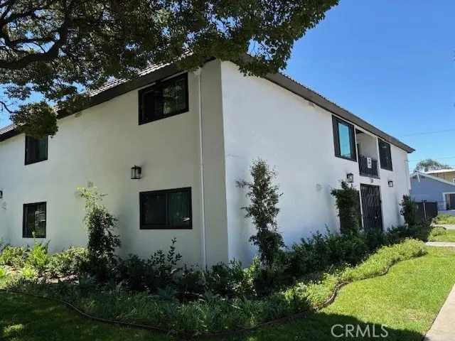 120 E Pine Street, Santa Ana, CA 92701 - Image #1