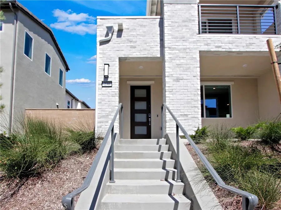 230 Sora, Irvine, CA 92618 - Image #2