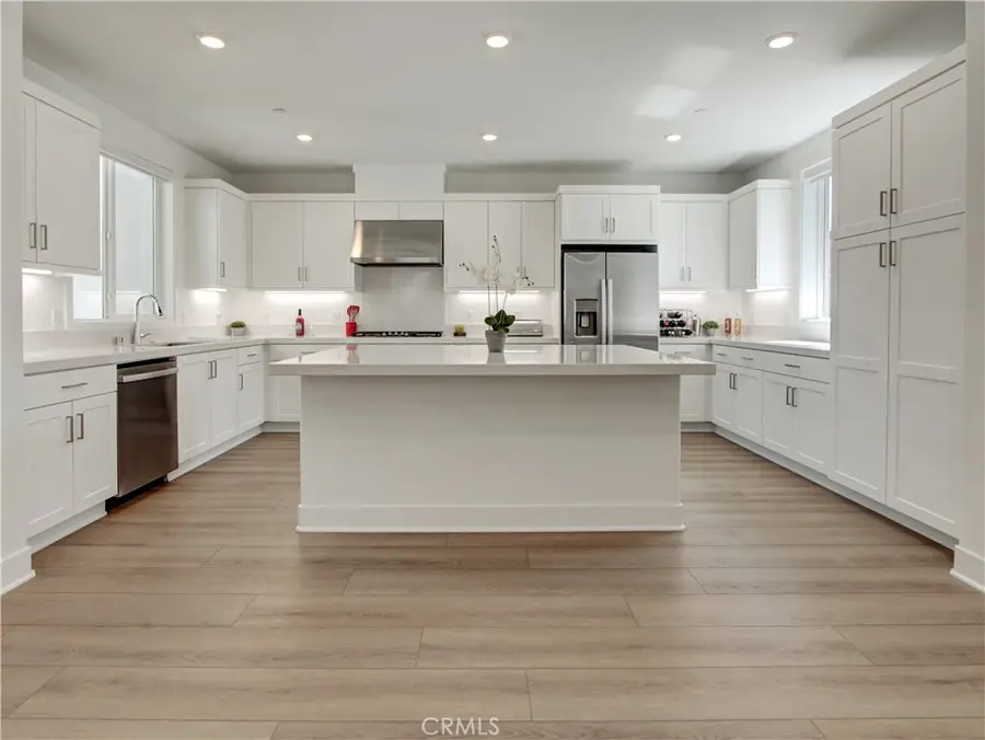 230 Sora, Irvine, CA 92618 - Image #3