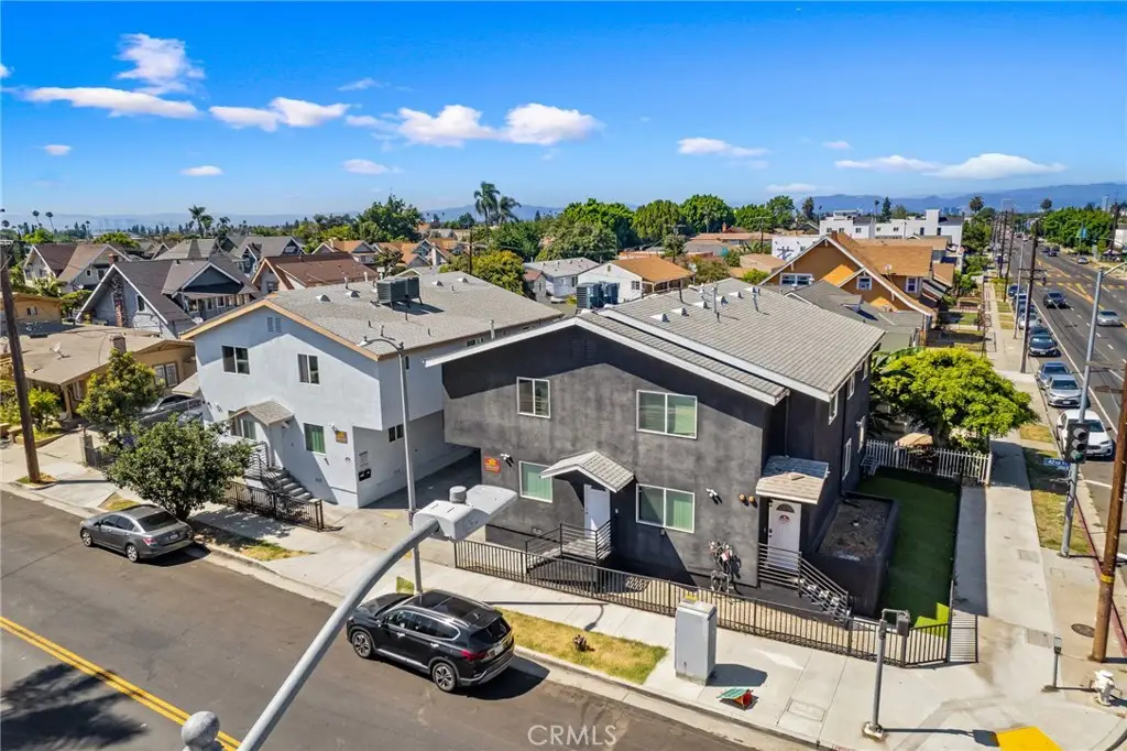 1401 W 42nd Place, Los Angeles, CA 90062 - Image #1
