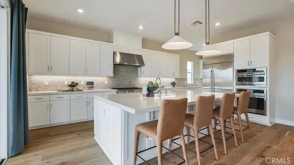 24397 Calle La Roca, Valencia, CA 91354