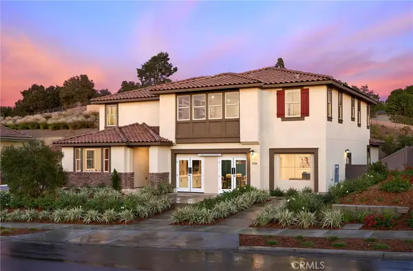 2016 Saguaro Glen, Escondido, CA 92025