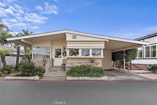 114 Yorktown, Newport Beach, CA 92660