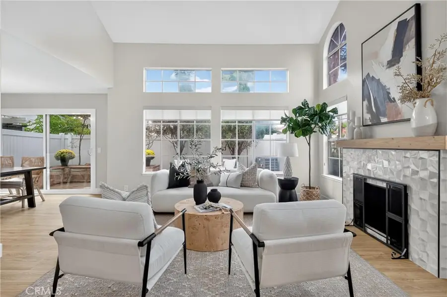 29 Carnation #64, Rancho Santa Margarita, CA 92688 - Image #2