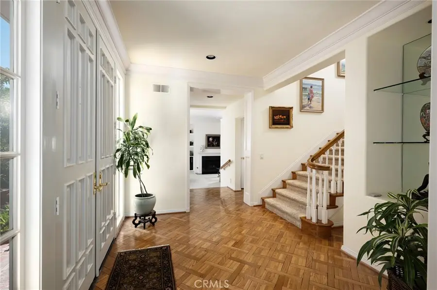 81 Hillsdale Drive, Newport Beach, CA 92660 - Image #2