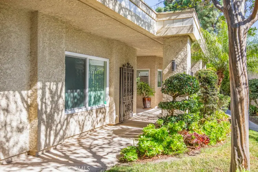 5582 Via Dicha #B, Laguna Woods, CA 92637 - Image #3