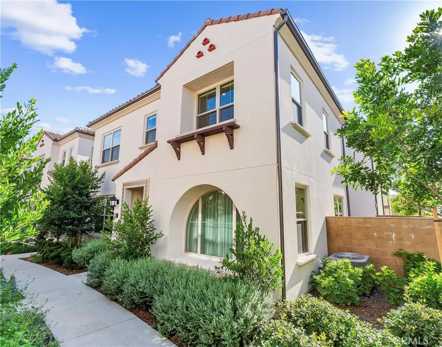 136 Newburry, Irvine, CA 92618 - Image #2