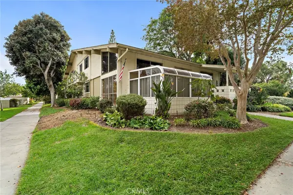 228 Avenida Majorca #C, Laguna Woods, CA 92637