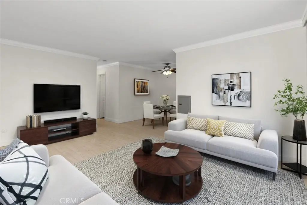 6750 Beadnell Way #3, San Diego, CA 92117 - Image #1