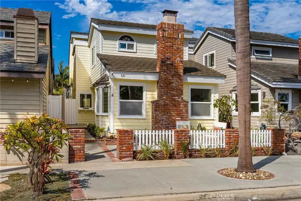 521 18th St, Huntington Beach, CA 92648 - Image #1