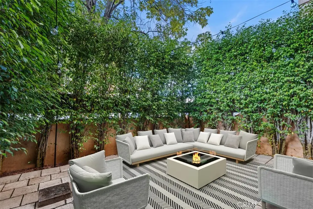 11816 Gorham Avenue #110, Los Angeles, CA 90049 - #1