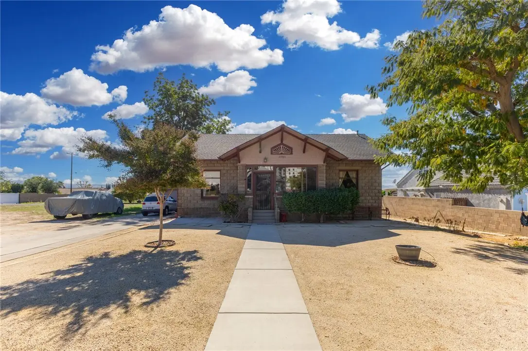 27953 Atlantic, Highland, CA 92346 - Image #1