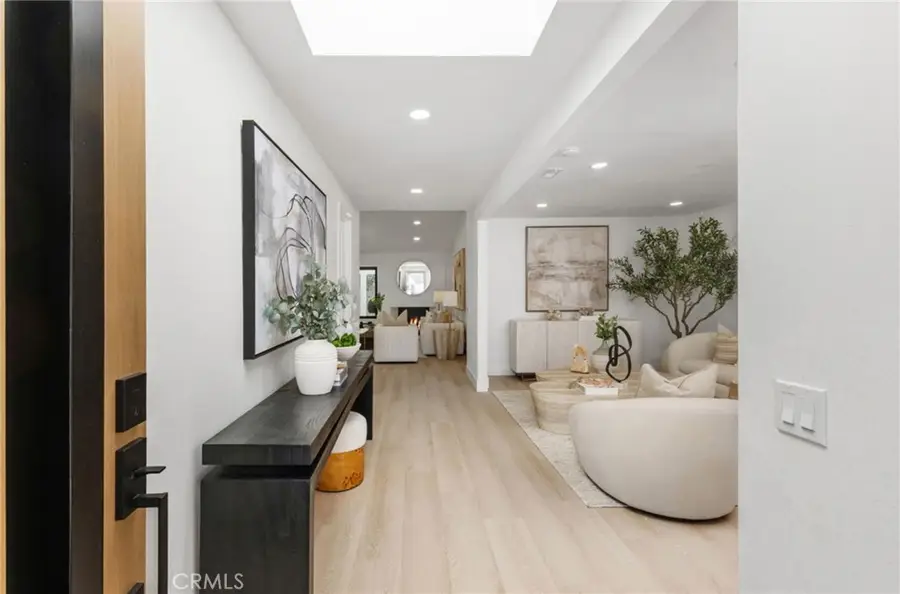 17231 Lido Ln, Huntington Beach, CA 92647 - Image #3