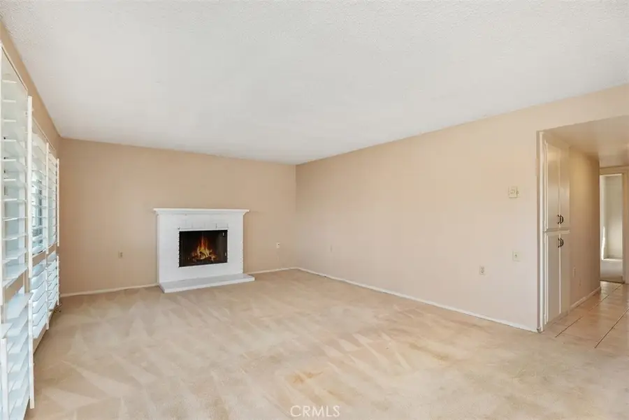 881 Via Mendoza #D, Laguna Woods, CA 92637 - Image #3