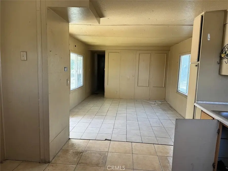 640 Apache, Perris, CA 92570 - #2