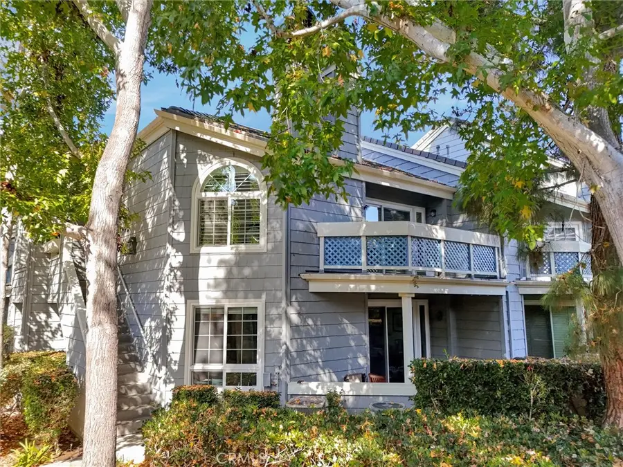 7262 Yellowtail Drive #206, Huntington Beach, CA 92648 - Image #2