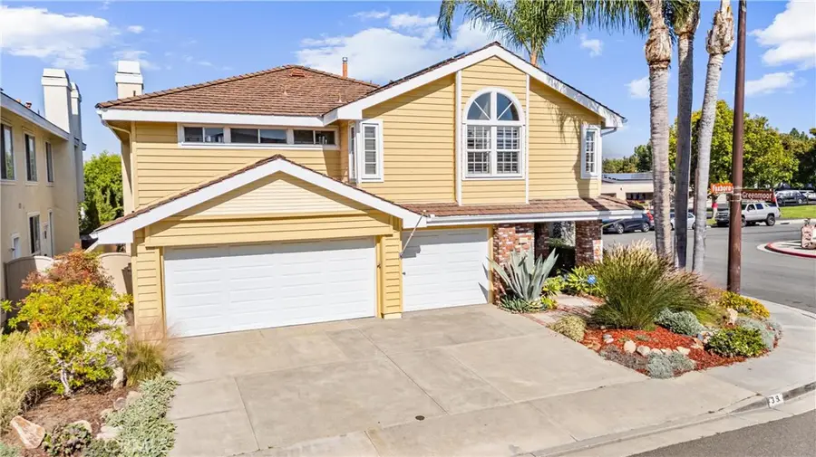39 Foxboro, Irvine, CA 92614 - Image #2