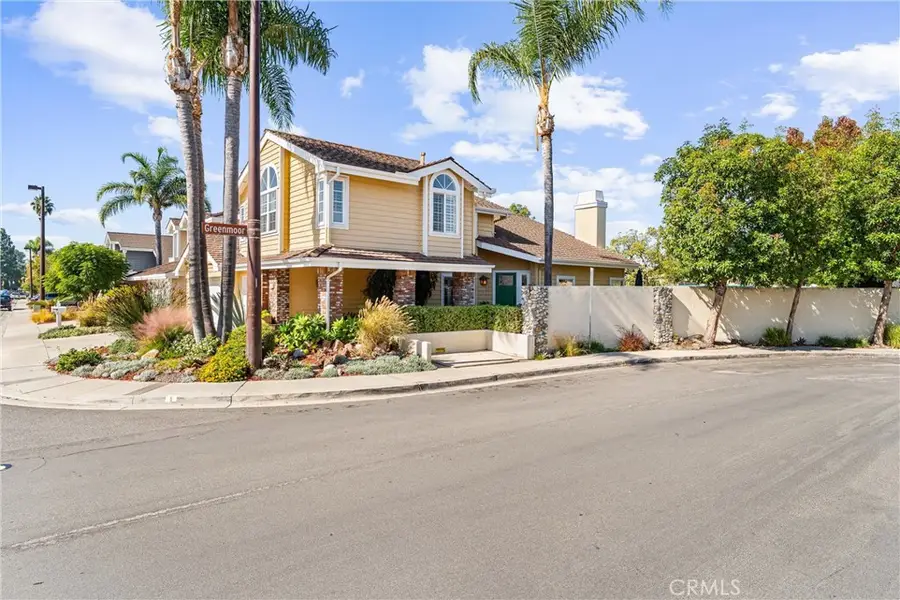 39 Foxboro, Irvine, CA 92614 - Image #3
