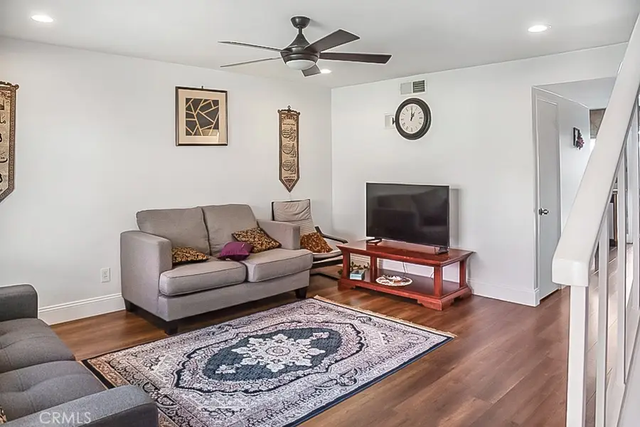 22844 Mesa Way #2, Lake Forest, CA 92630 - Image #2