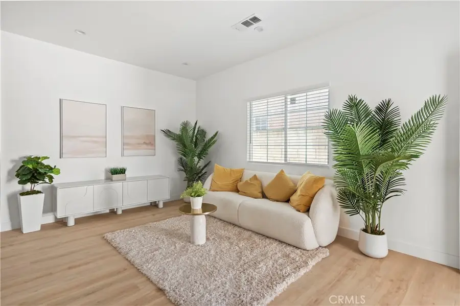 1056 Walter Avenue, Tustin, CA 92780 - #3