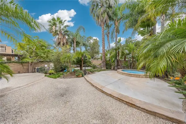 23 Vacaville, Irvine, CA 92602