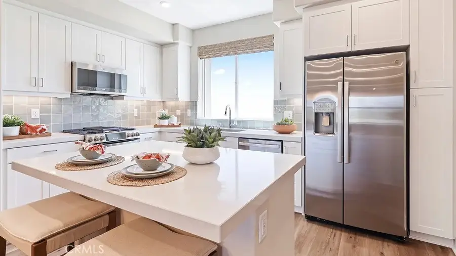 1720 E Park Street #11, Anaheim, CA 92805 - Image #2